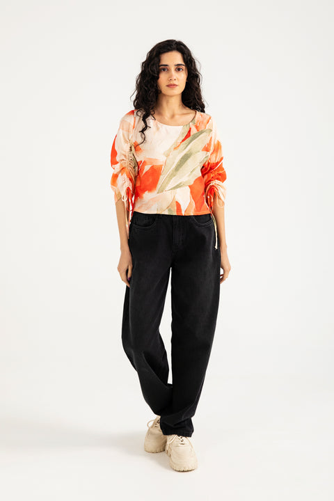 PRINTED TOP WITH SLEEVE DETAIL