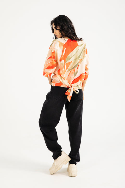 PRINTED TOP WITH HEM DETAIL