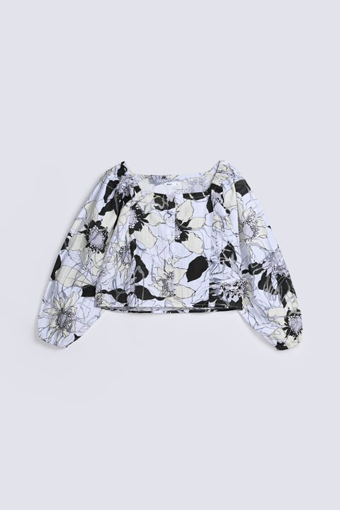 TOP WITH NECK DETAIL