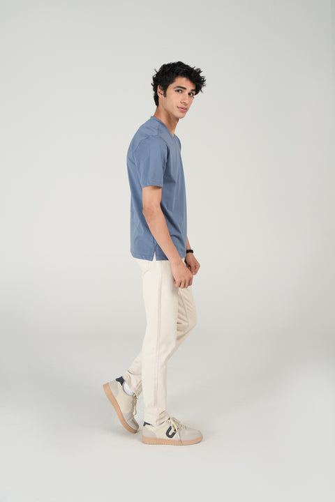 V-NECK TEE