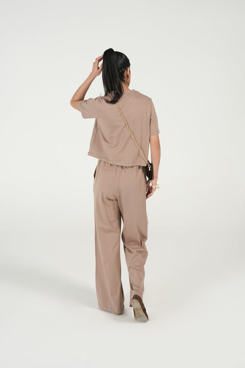 BASIC CROPPED TOP