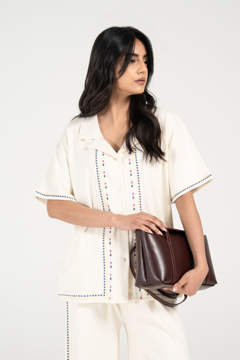 EMBROIDERED BUTTON DOWN KNIT TOP