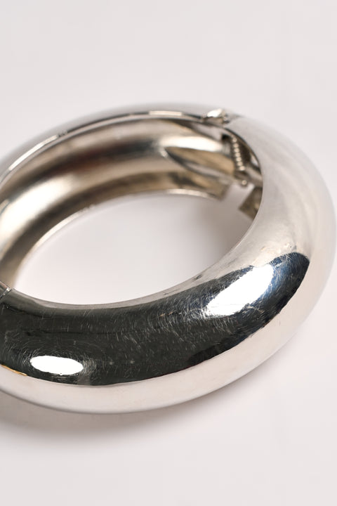 CHUNKY METAL CUFF