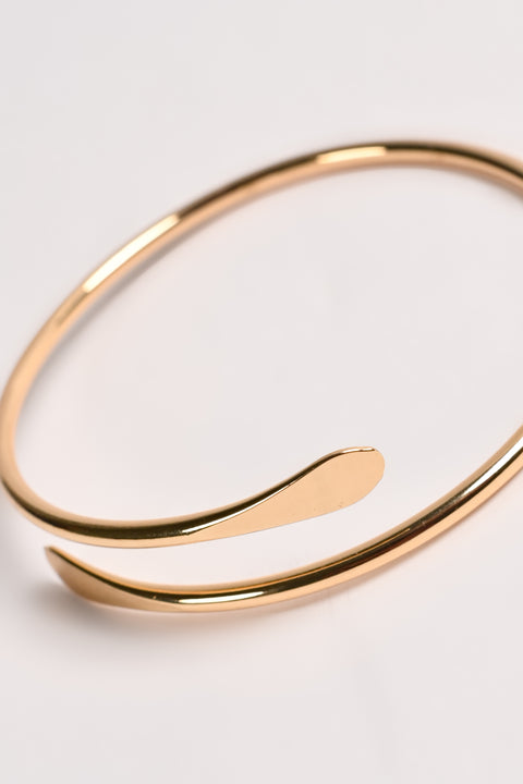 ADJUSTABLE METAL CUFF