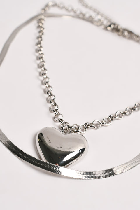 DOUBLE LAYERED NECKLACE