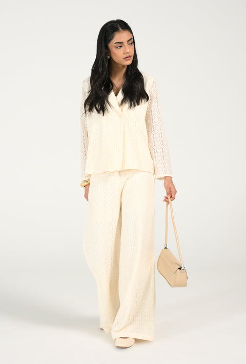 LACE BLAZER TOP