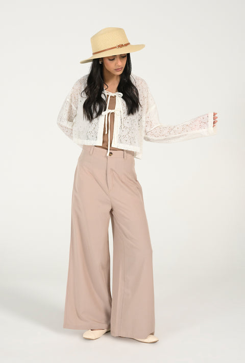 LACE CROPPED TOP