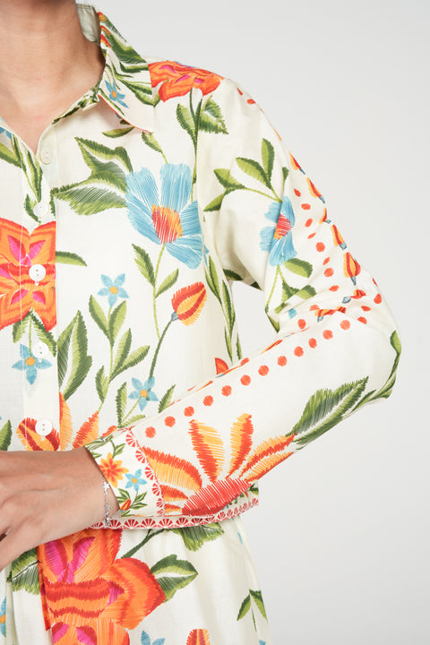 PRINTED BUTTON DOWN TOP