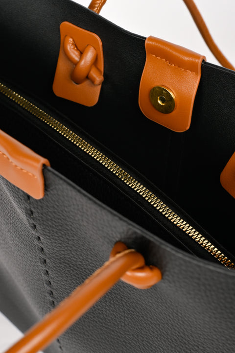CONTRAST TOTE BAG
