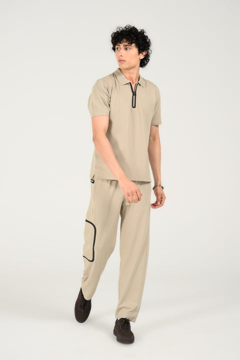 STRETCH TEXTURED ZIP PLACKET POLO