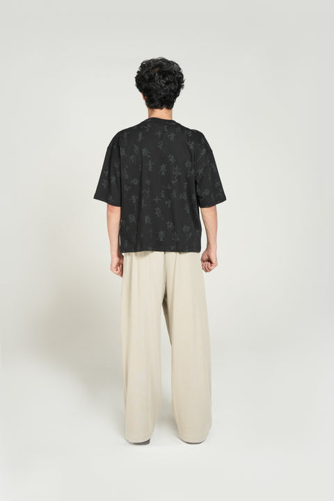 BOXY FIT GRAPHIC TEE