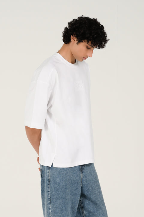 BOXY FIT GRAPHIC TEE