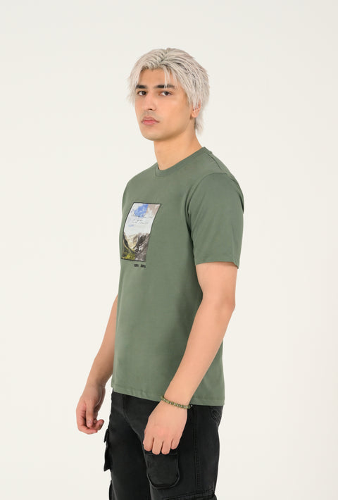 GRAPHIC TEE