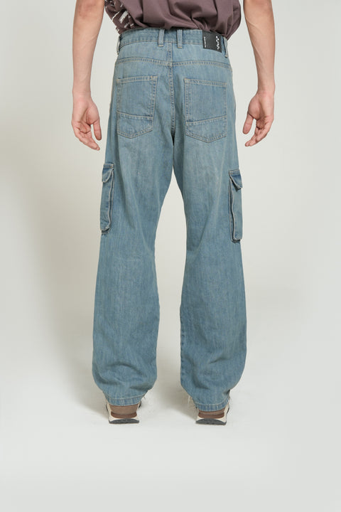 WIDE LEG FIT CARGO DENIM