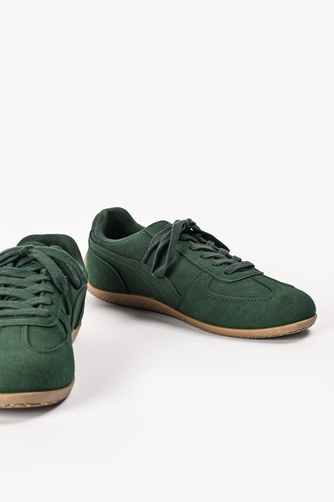 TRAINERS