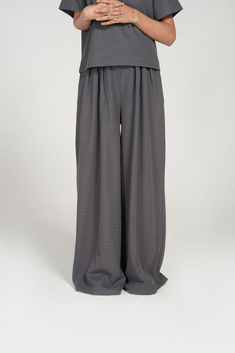 TEXTURED WIDE LEG TROUSERS