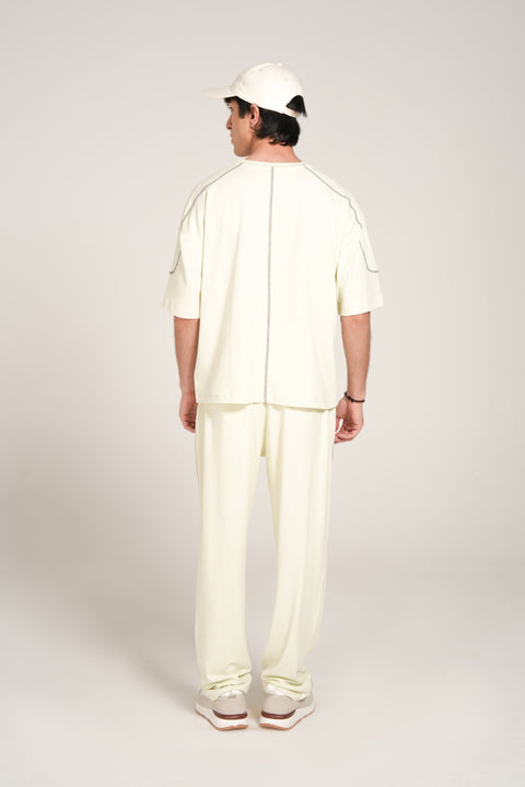 BOXY FIT CONTRAST FLATLOCK TEE