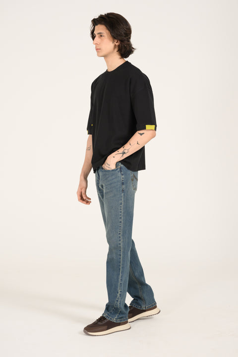 BOXY FIT GRAPHIC TEE