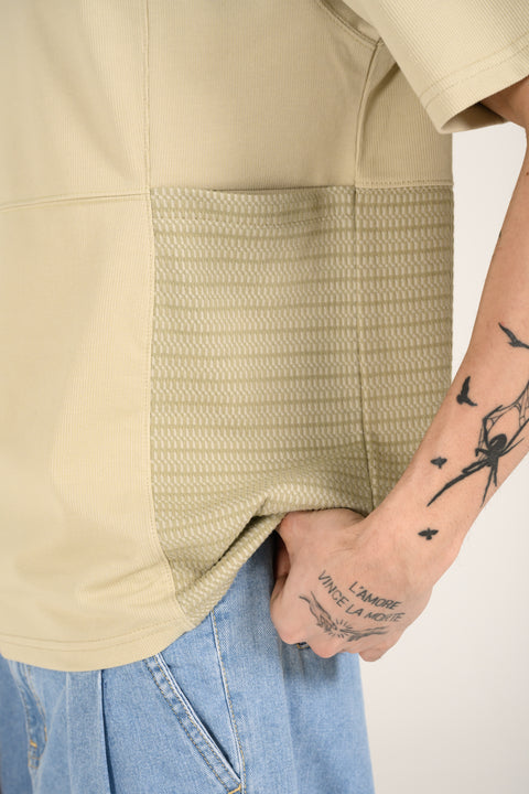 RELAXED FIT TEE