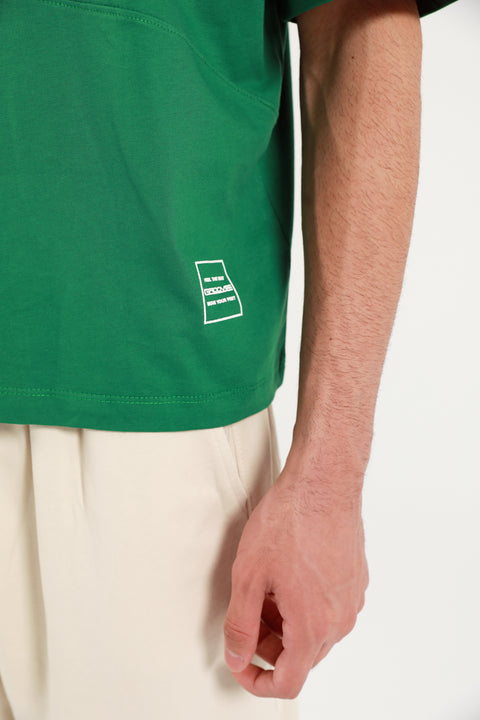 BOXY FIT GRAPHIC TEE