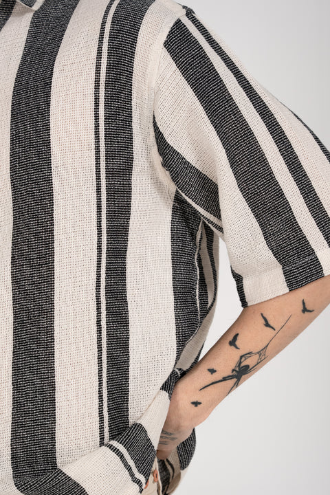 BAGGY FIT TEXTURED STRIPED SHIRT