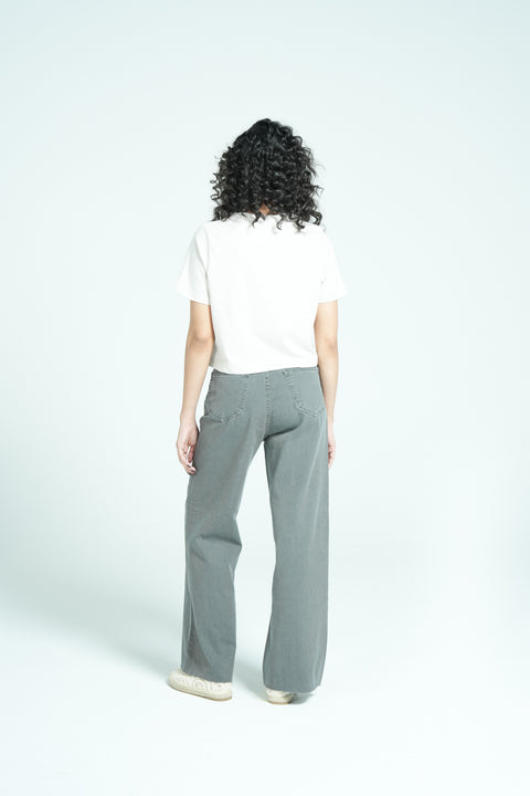 GRAPHIC CROPPED TEE