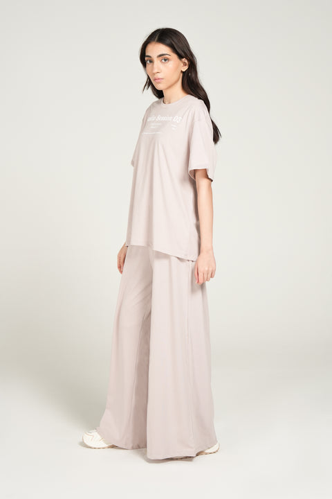 GRAPHIC OVERSIZED TEE