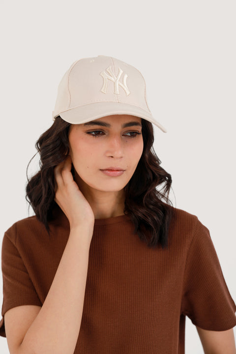 TEXTURED REGULAR TEE