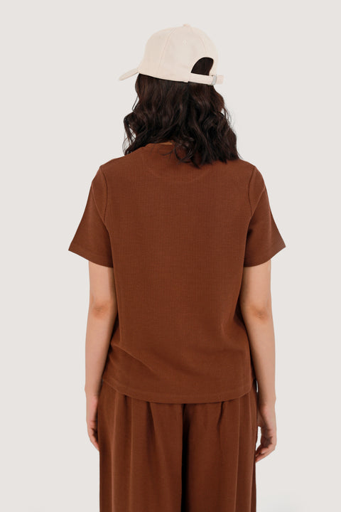 TEXTURED REGULAR TEE