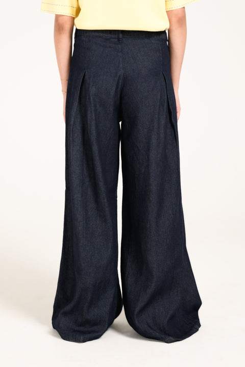 MEGA WIDE DENIM WITH FRONT PLEAT