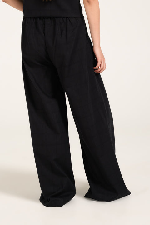 TEXTURED WIDE LEG TROUSERS