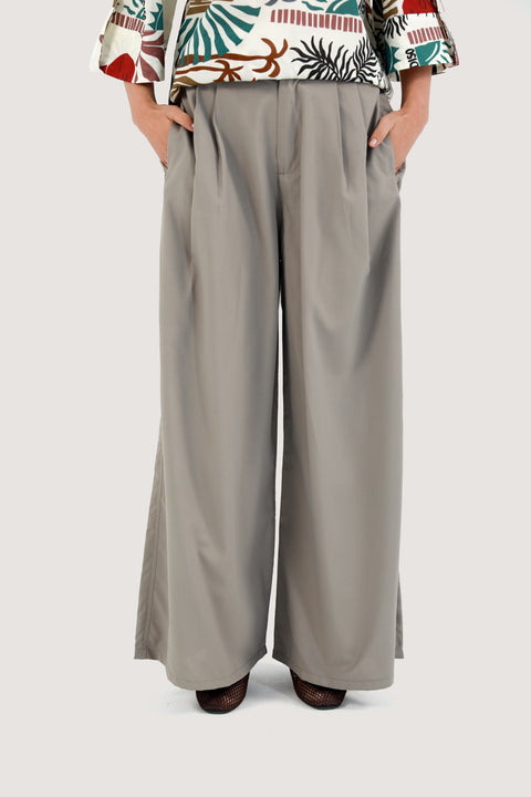 PLEATED MEGA WIDE TROUSERS