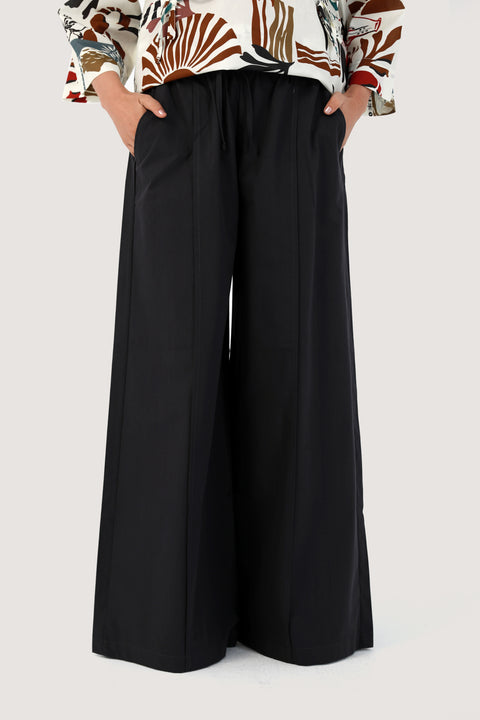 WIDE LEG PLEATED PANTS