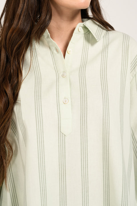 STRIPED HALF PLACKET TOP