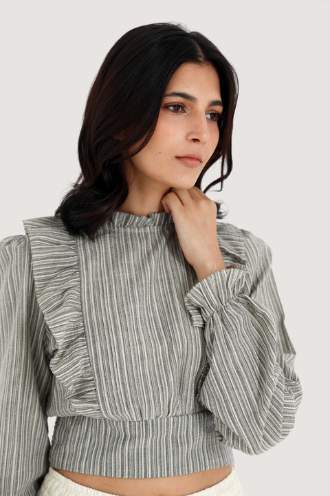 TOP WITH HEM DETAIL
