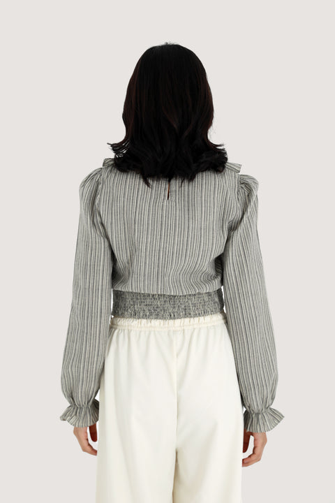 TOP WITH HEM DETAIL
