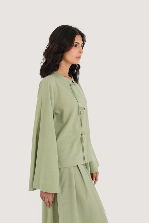 TOP WITH BELL SLEEVE DETAIL