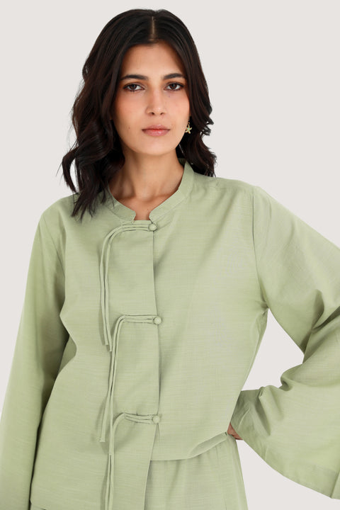TOP WITH BELL SLEEVE DETAIL