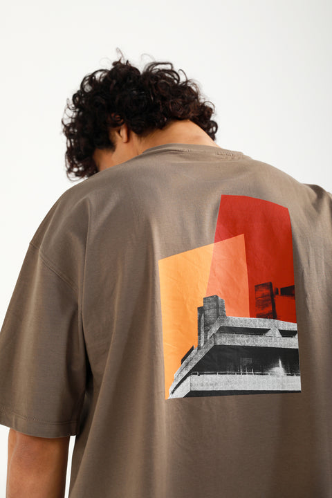 BOXY FIT GRAPHIC TEE