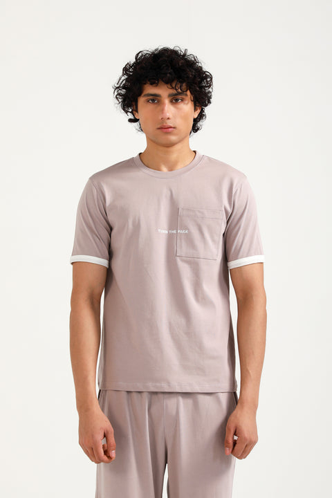 GRAPHIC TEE
