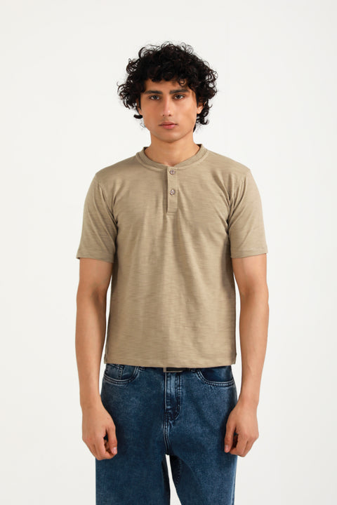 SLIM CROPPED TEXTURED HENLEY