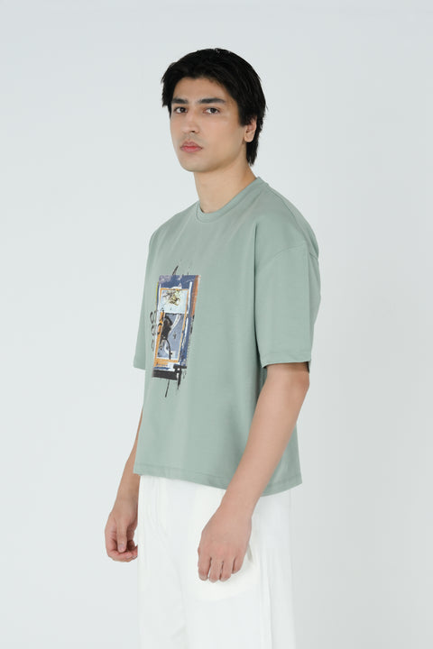 BOXY FIT GRAPHIC TEE