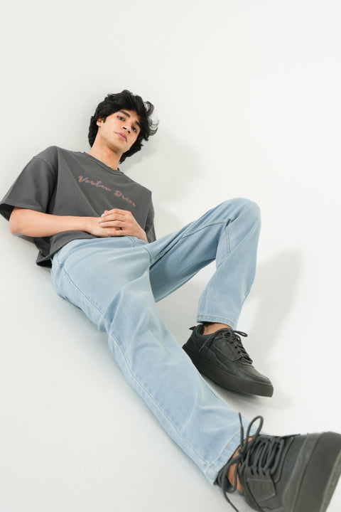 BOXY FIT TEXTURED GRAPHIC TEE