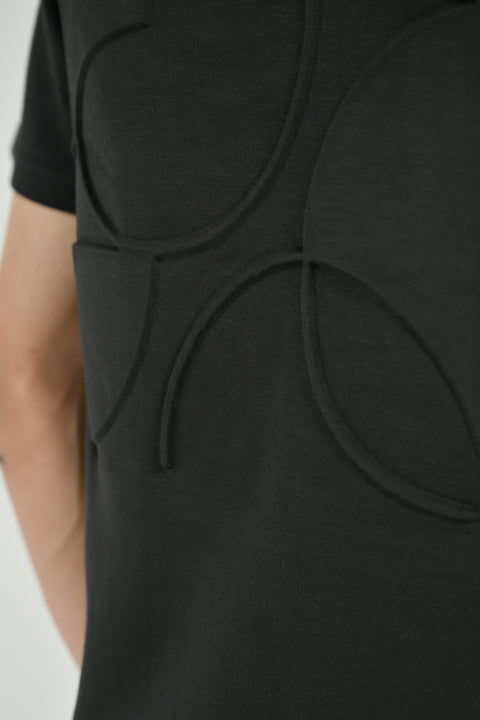 SUPER SOFT EMBOSSED GRAPHIC TEE