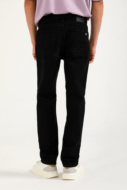 SLIM RELAXED FIT DENIM