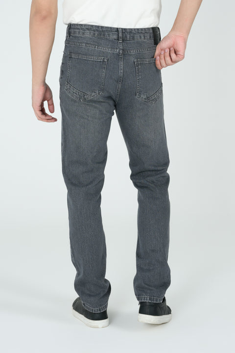 SLIM RELAXED FIT DENIM