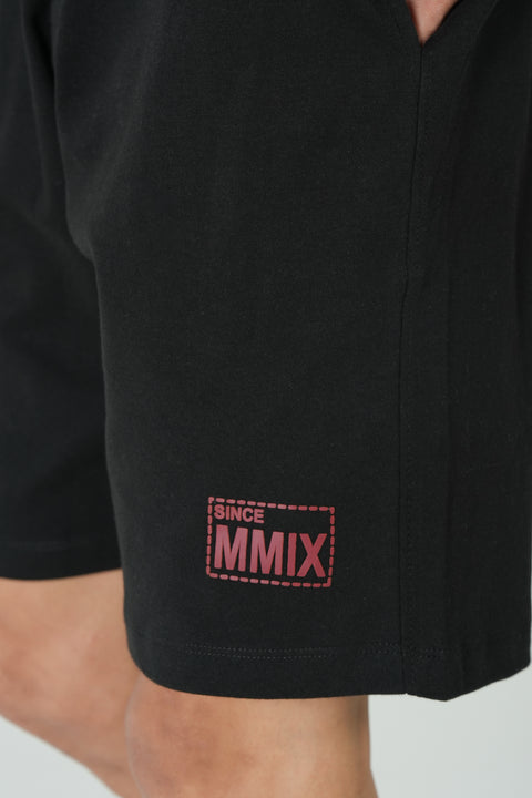 BAGGY FIT SHORT