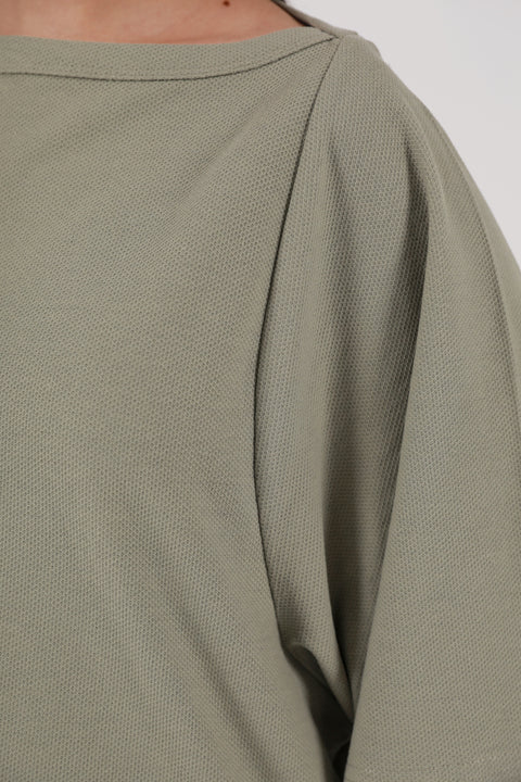 TEXTURED TOP WITH SLEEVE DETAIL