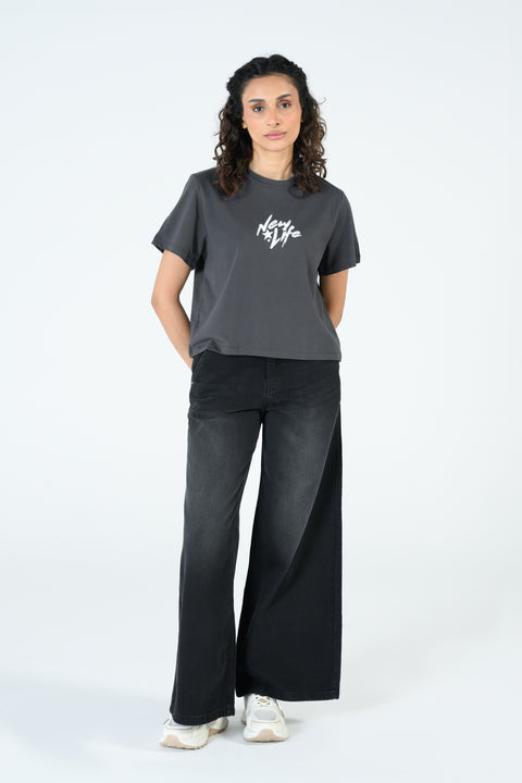 GRAPHIC BOXY TEE