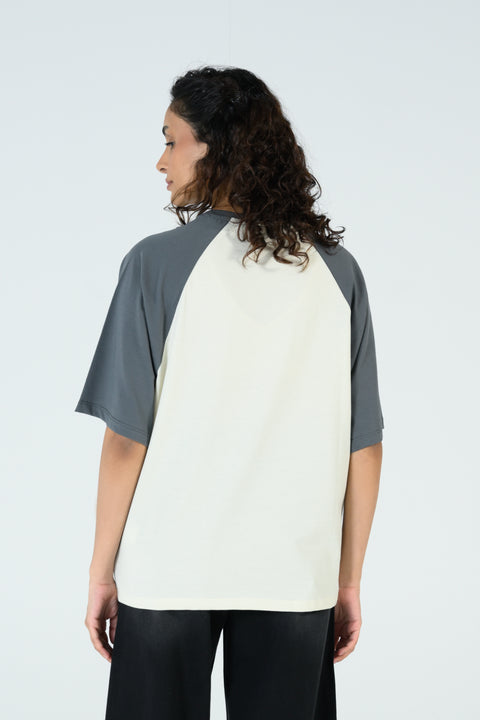 GRAPHIC RAGLAN TEE